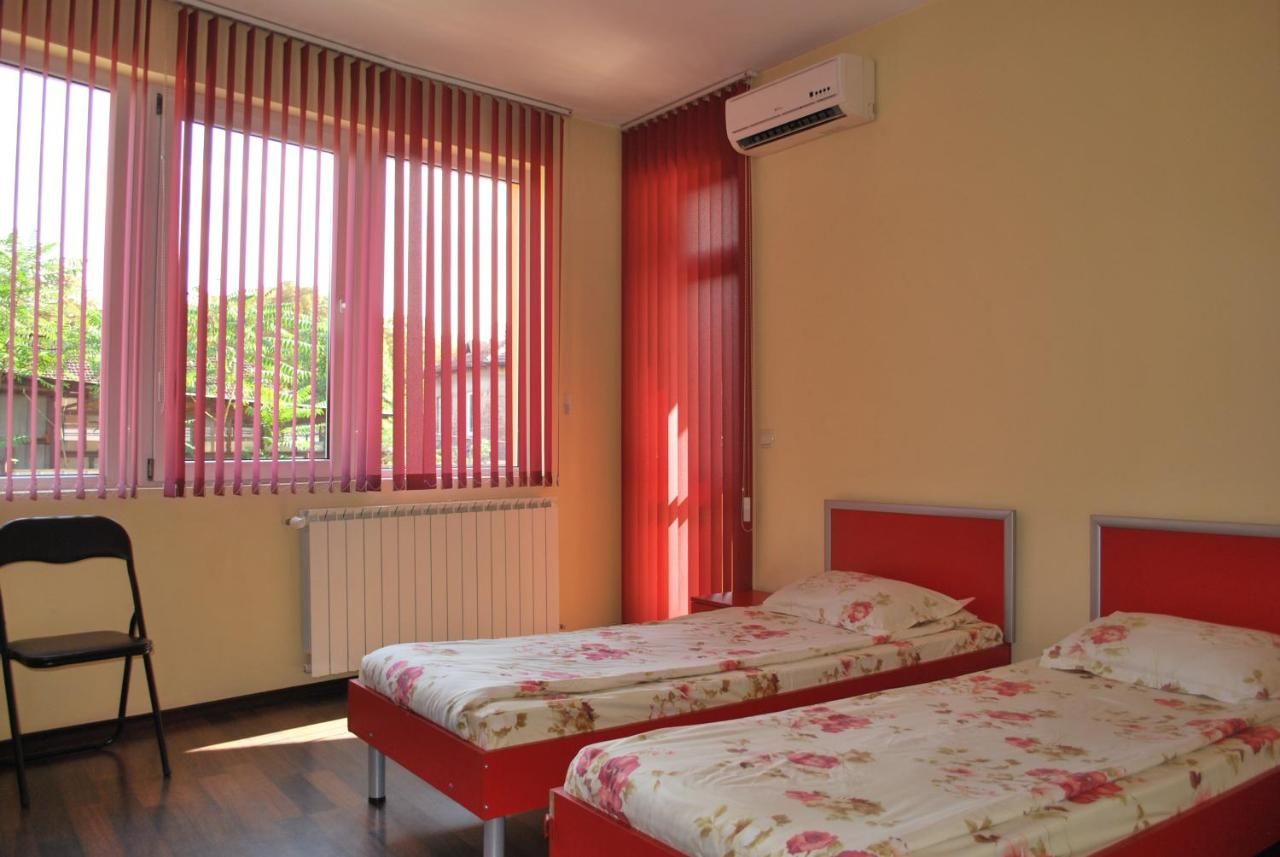 Отель Hotel Milenium София-21