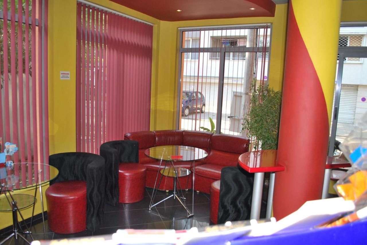 Отель Hotel Milenium София-12