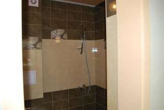 Отель Hotel Milenium София Двухместный номер с 2 отдельными кроватями и бесплатной частной парковкой-8