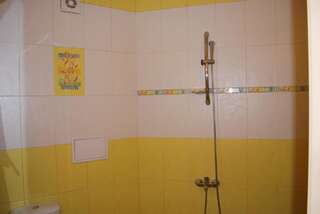 Отель Hotel Milenium София Двухместный номер с 2 отдельными кроватями и бесплатной частной парковкой-2