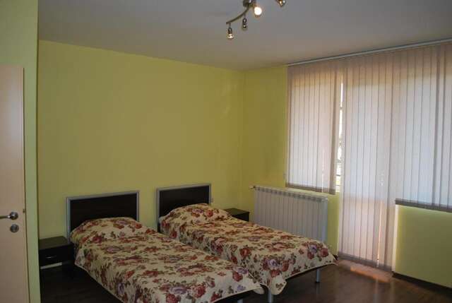 Отель Hotel Milenium София-18